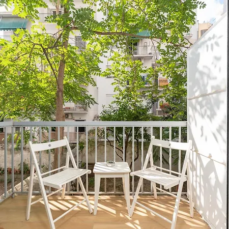 Charming Sunny In * Αθήνα